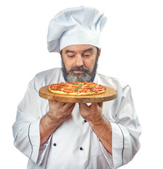  chief cook holding pizza napoletana