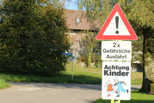 German Traffic Signs, Verschiedene Verkehrszeichen