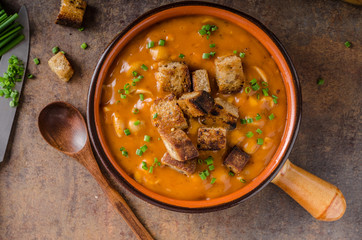 Goulash soup with croutons