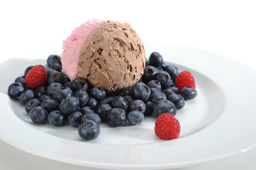 Ice cream with fruits
