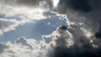 Fototapeta na wymiar Nuvole nel cielo dopo il temporale