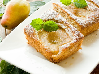 Sweet pear pie