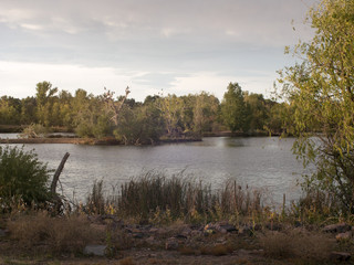 Fototapeta na wymiar Lake Image 1
