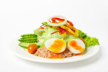Salad with fresh vegetables, boiled egg and tuna.