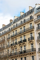Fototapeta na wymiar Real Estate - Paris - France