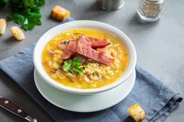Split pea soup with ham