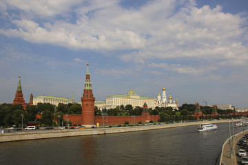 Obraz premium View of the Moscow Kremlin and Moscow River, Russia