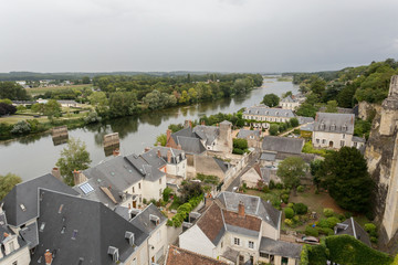 Fototapeta na wymiar Vue sur Amboise et la Loire