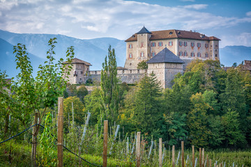 Fototapeta na wymiar Castle Thun, Trentino Alto-Adige. The castle is located in the commune of Ton in the lower Val di Non, Trentino Alto Adige, Italy