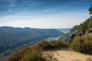 Obraz premium sächsische schweiz deutschland dresden bad schandau wandern panorama landschaft berge