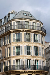 Fototapeta premium Real Estate - Paris - France