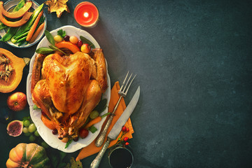 Roasted turkey for Thanksgiving Day - obrazy, fototapety, plakaty