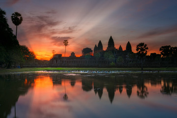 Fototapeta na wymiar Landscape and sunrise of Angkor wat temple in Siem reap in Combodia