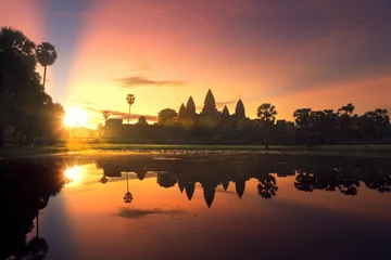 Rolgordijnen Tempel zonsopgang van de tempel van Angkor wat