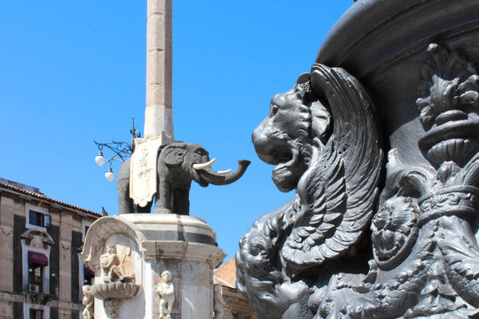 Catane / Sicile (Italie) - Fontaine de l'éléphant (Fontana dell'Elefante)