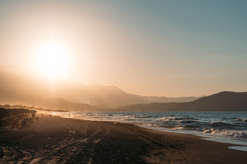 Obraz premium Sand storm on the beach at sunset in Crete, Greece