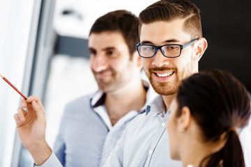 Fototapeta premium Business people in modern office