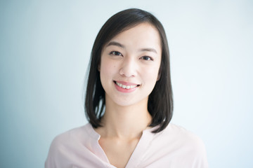 Fototapeta premium 笑顔の女性