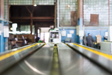 Obraz premium Working table of a new vertical milling machine.