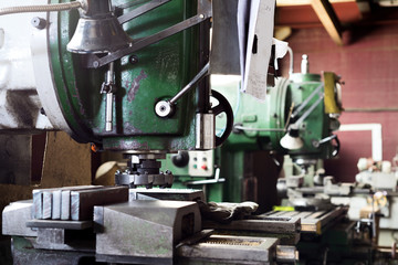 Mechanical vertical milling machine.