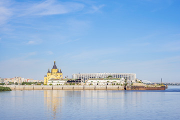 Fototapeta na wymiar Nizhny Novgorod arrow with a stadium in the summer
