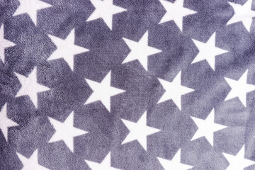 Weiße Sterne auf grauem Hintergrund