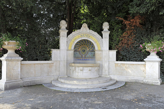 Mosaikbrunnen Zürich