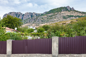 view of Demerdzhi Mountain from Luchistoye village