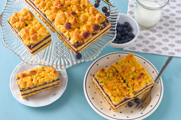 Streusel- Kuchen mit Beeren