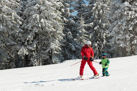 Skiing lesson