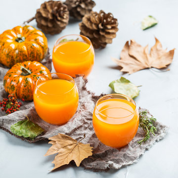 Thanksgiving pumpkin autumn fresh juice drink cocktail beverage