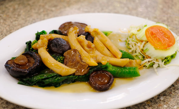 Stir fried sea asparagus, china food