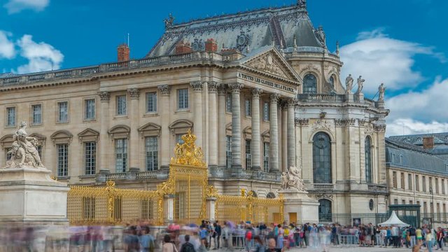 Head main entrance timelapse with the tourists in the Versailles Palace. Versailles, France.