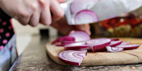 chopping onions