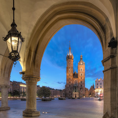Fototapeta na wymiar St. Mary Basilica, Krakow