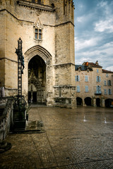 Le Collégiale Notre-Dame de Villefranche-de-Rouergue