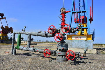 The pipe and valve oil fields