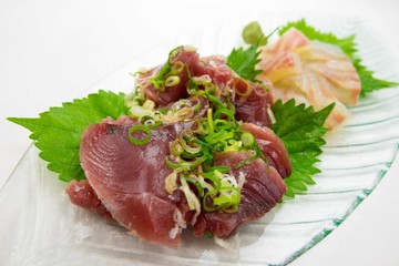 カツオとブリのお刺身