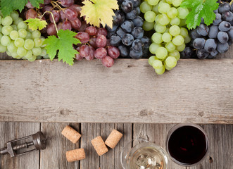 Wine glasses and grapes