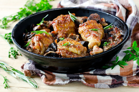 Chicken stew with mushrooms and tomatoes