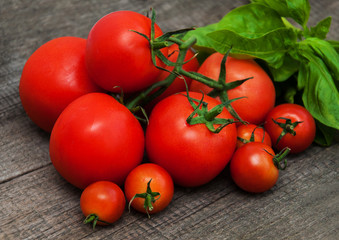 Fototapeta na wymiar Fresh tomatoes on a table