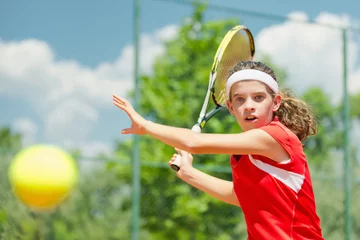 Zelfklevend Fotobehang Young tennis champion © Microgen