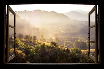 Vlies Fototapete Wohnzimmer Landschaft Naturansicht Hintergrund. Blick aus dem Fenster auf eine wunderschöne Landschaft mit Naturblick mit Reisterrassen und Platz für Ihren Text in Chiangmai, Thailand, Indochina