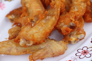 Fried chicken is delicious in street food