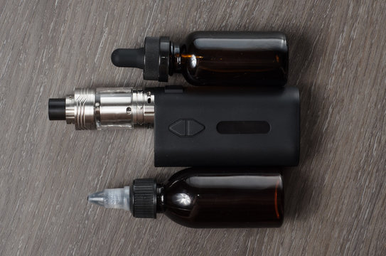 Adjustable electronic cigarette, Non carcinogenic alternative for smoking