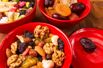dried and fresh fruits