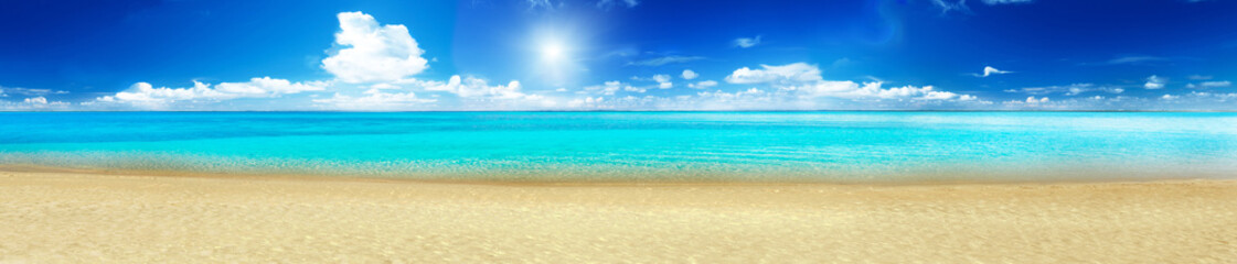 Fototapeta premium Sea beach panorama