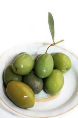 olives on the plate