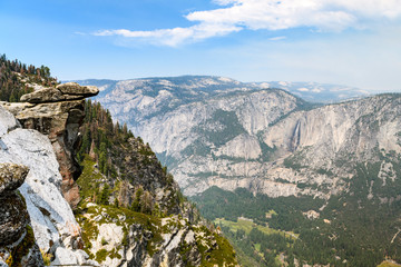 Naklejka premium panoramic views of yosemite valley from glacier point overlook, california