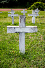 Alignement de croix au cimetière Américain de la nécropole de La Doua à Villeurbanne
